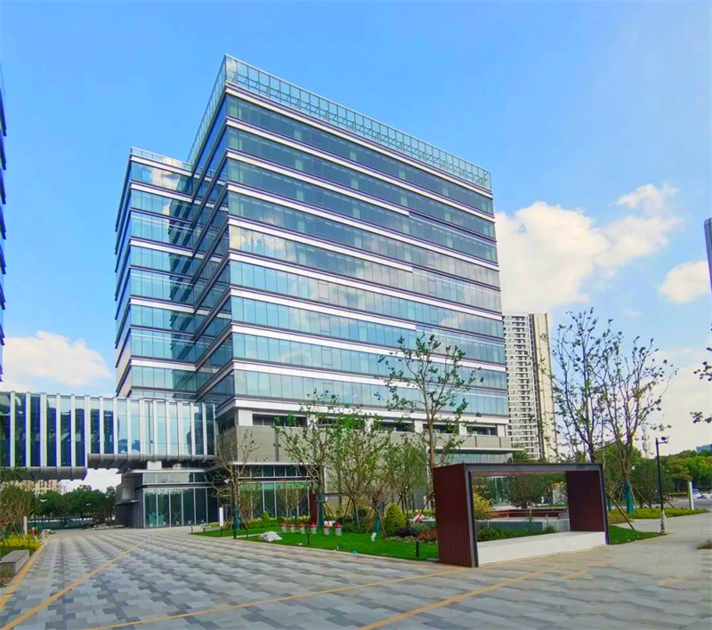 世博耀华商务中心外观